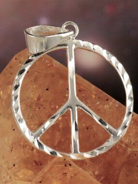 Sterling Silver Diamond Cut Peace Sign Pendant. 1" tall + 1/4" bail NWT $48